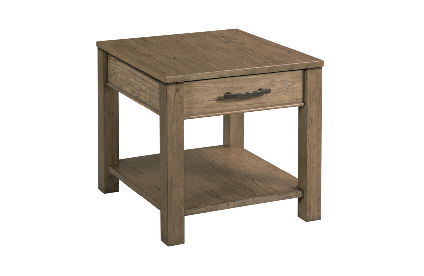 MADERO END TABLE 900