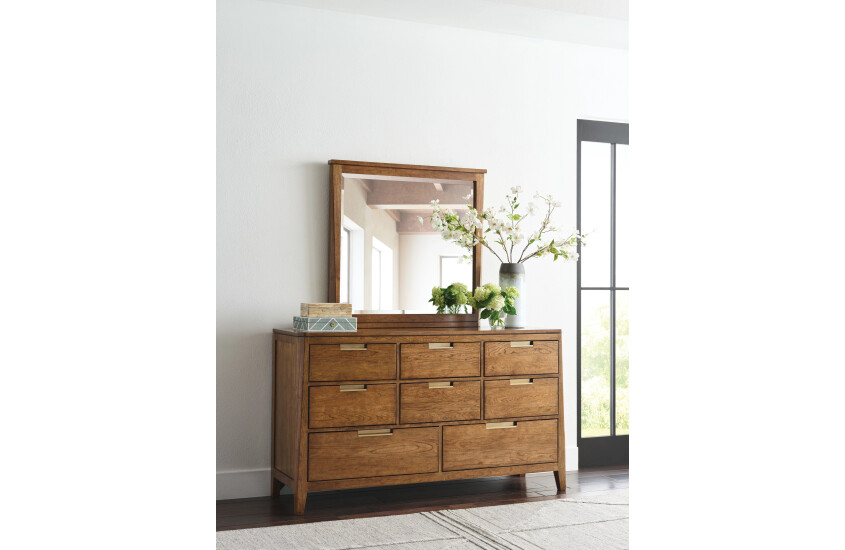 PROFILE DRESSER Room